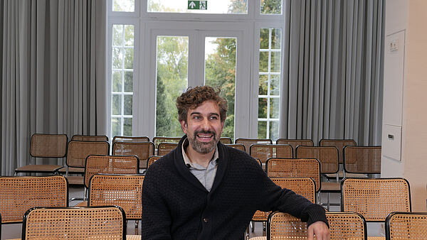 Portrait von Joel Blecher