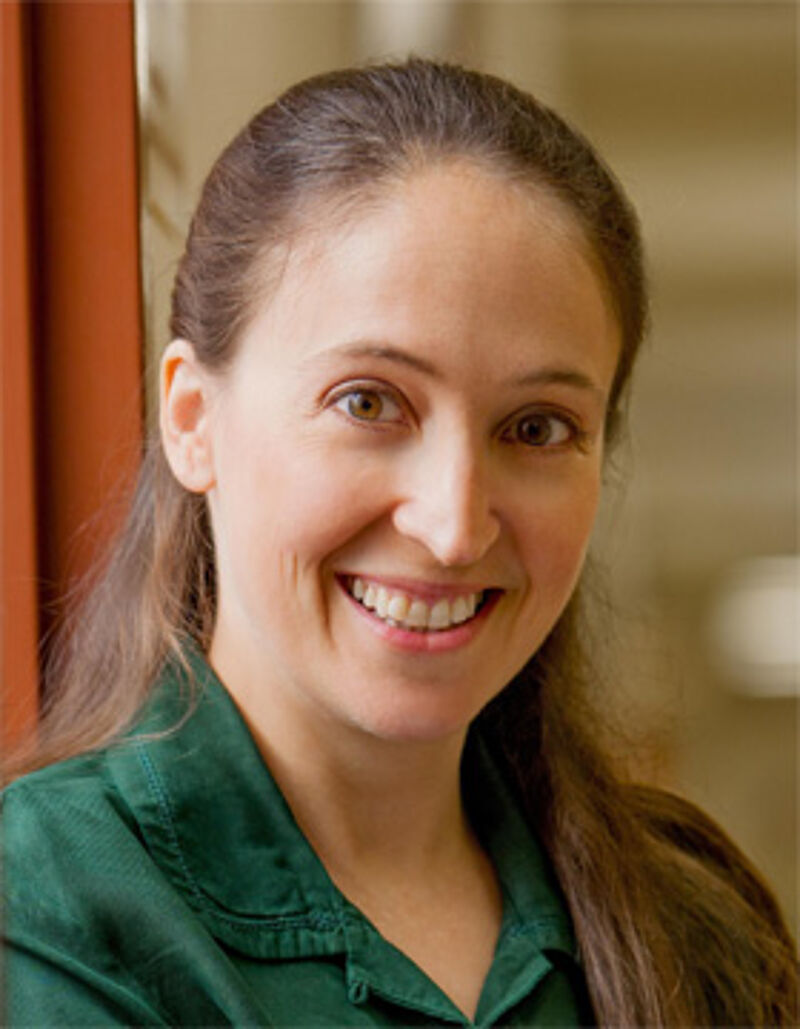 Portrait of Joanna Masel