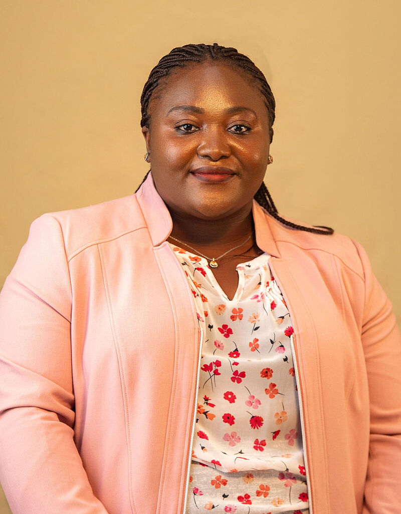 Portrait of Iveren Abiem