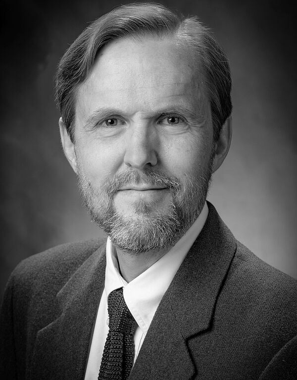 Porträt von Daniel Prior