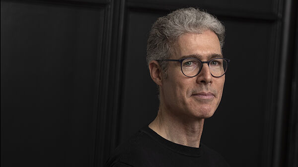 Portrait von Zoltán Ádám