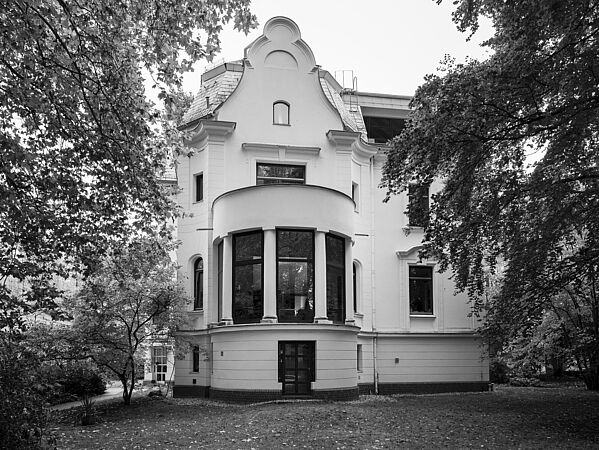 Weiße Villa, Koenigsallee 20, Wallotstraße 21