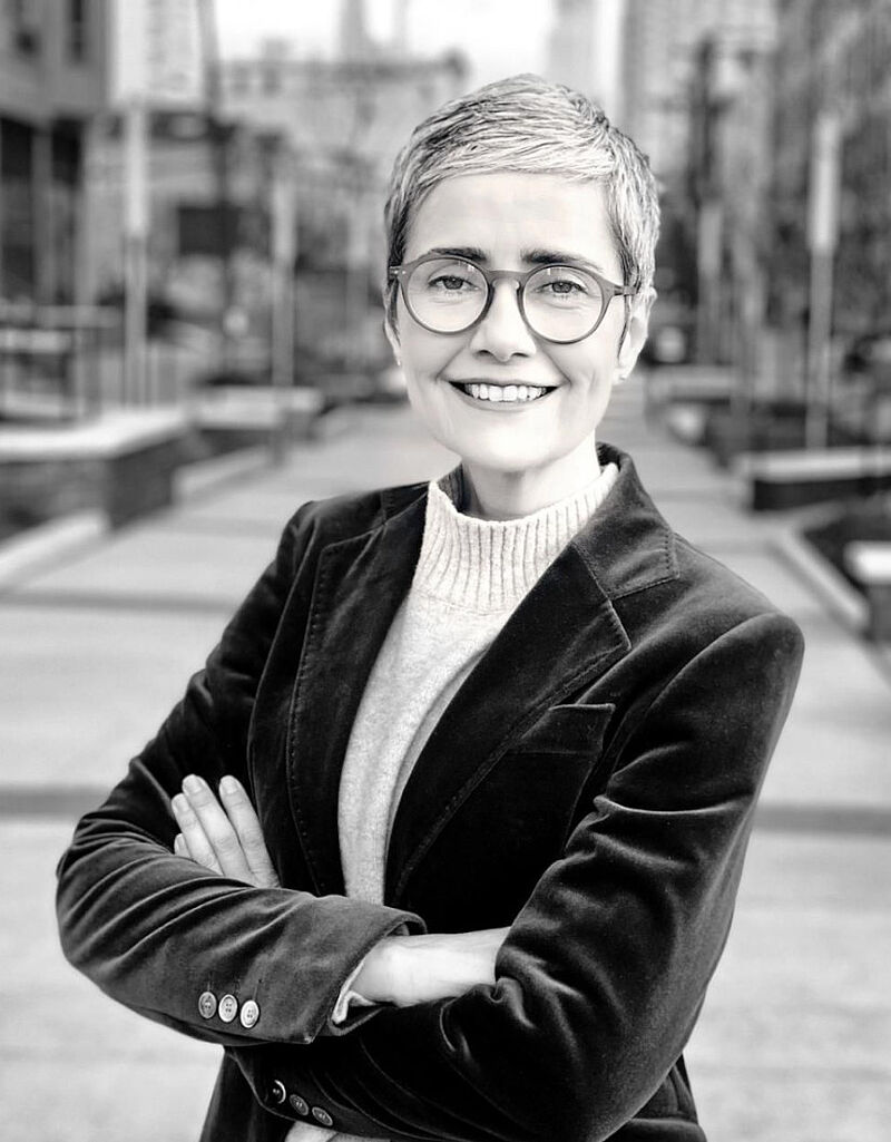 Portrait of Debora Diniz