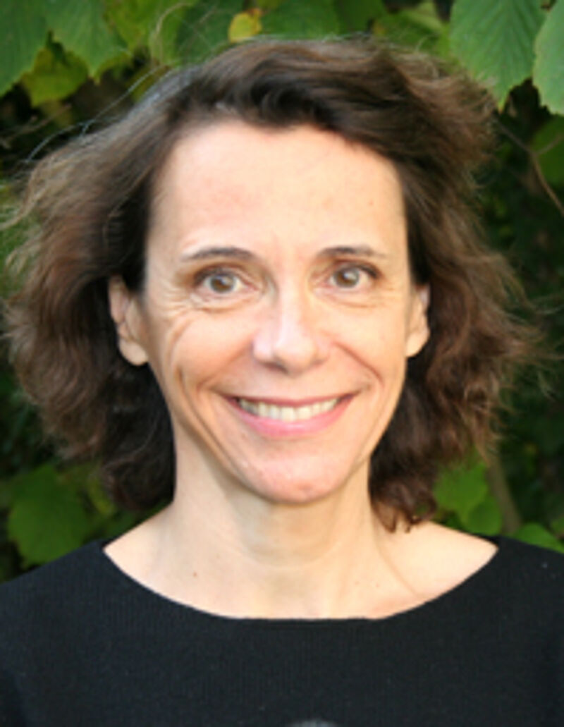 Portrait of Béatrice Longuenesse